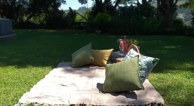 Matusadona Guest Lodge, Reservar Casa de hóspedes Bothas Hill KwaZulu-Natal