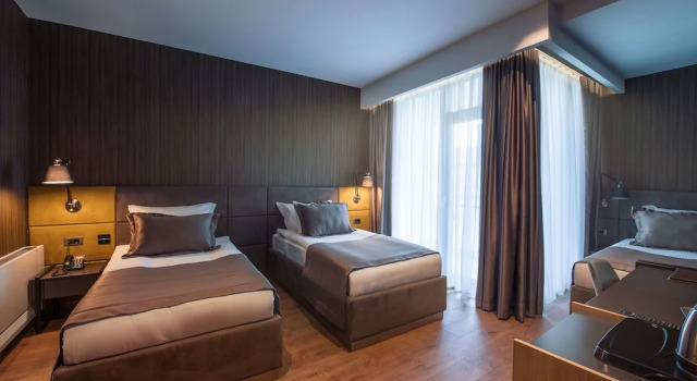 Konfor oda Hotel Seraphine Plaza