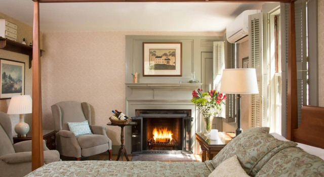 Ashley Manor, Buchen Sie Hotel Hotels in New England mit Frühstück, Frühstück