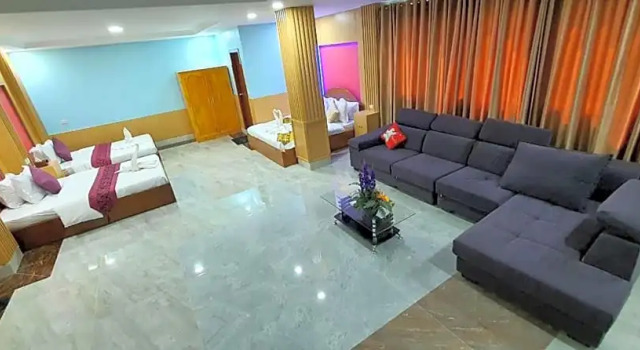 Люкс Pheng Chenda Hotel
