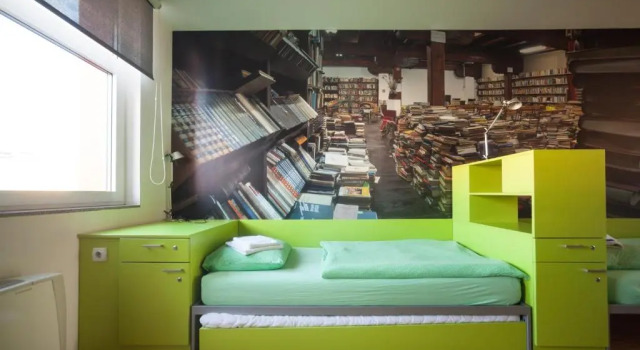 Кровать в общем номере Hostel Pekarna