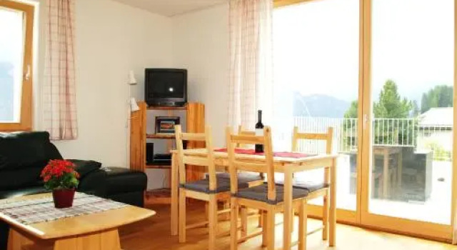 Fionas 256, Book Hotel Ftan 