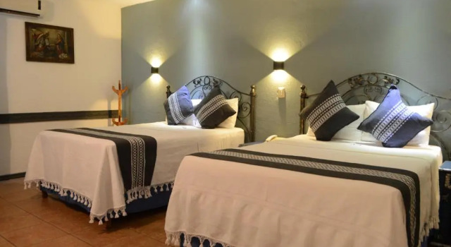 Четырёхместный номер Deluxe Casa de los Frailes