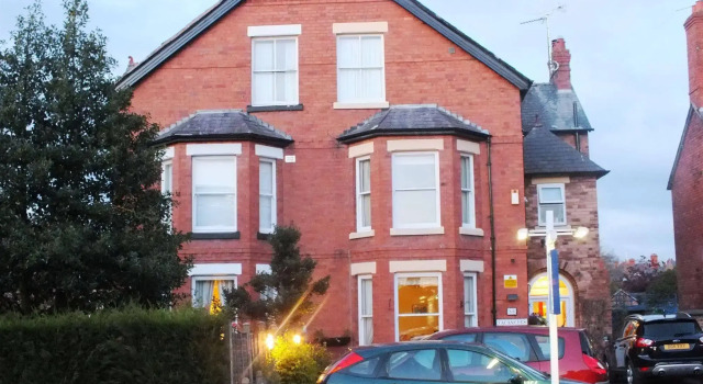Chester Brooklands Bed & Breakfast