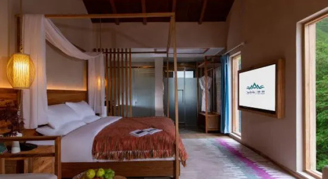 Люкс с красивым видом из окна Kuoboqiong Xiyin Villa (Jiuzhaigou Valley Scenic and Historic Interest Area Store)
