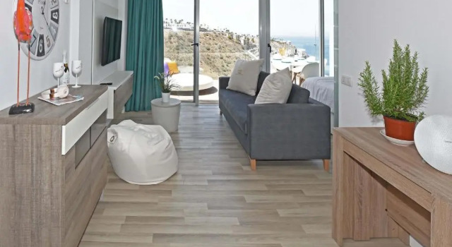 Amadores C&H Suites, Prenota Hotel Hotel a Gran Canaria con piscina, Piscina
