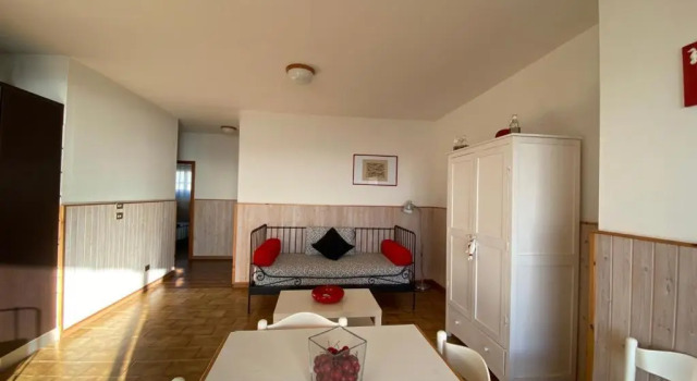 Коттедж Etruria Residence