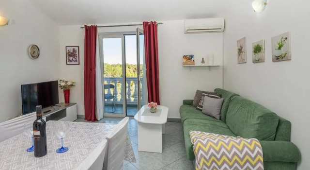 Апартаменты с 2 комнатами Apartman, studio and room Kata