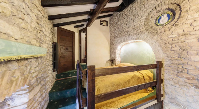 Castello Orsini Hotel