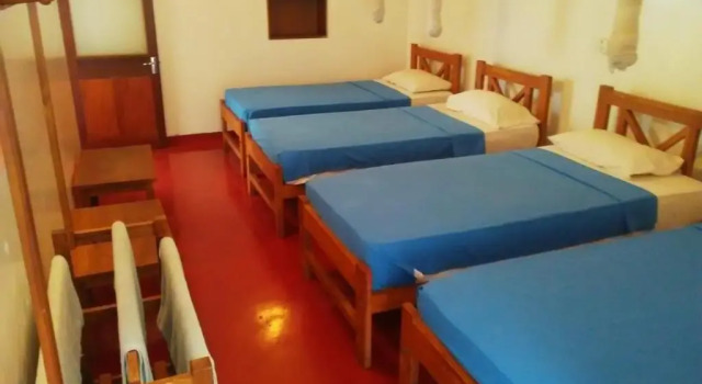 Кровать в общем номере (женский номер) Hotel Mango Garden