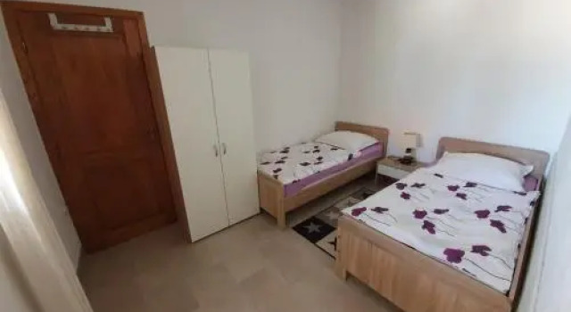 Apartment Romana