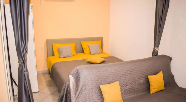 Studio apartman Moreno, Забронировать Апартаменты/квартира Отели Рипенда Вербанси с парковкой, Парковка
