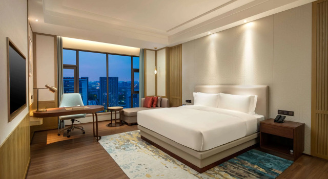 Ramada Plaza by Wyndham Dongguan Songshan Lake, Rezervasyon Otel Guangdong otoparklı oteller, Otopark