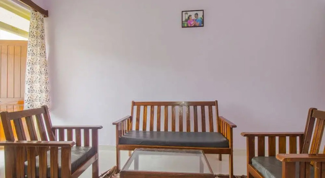 OYO 16984 Home Elegant 1BHK Calangute, Rezerwuj Hotel Calangute North Goa