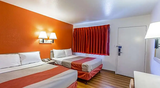 Номер Standard Motel 6-Yreka, CA