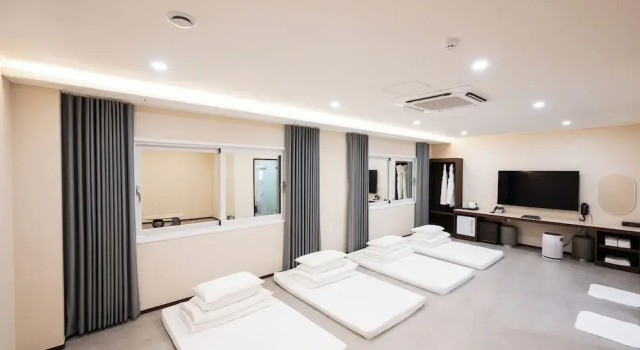 Люкс Vavant Tourist Hotel