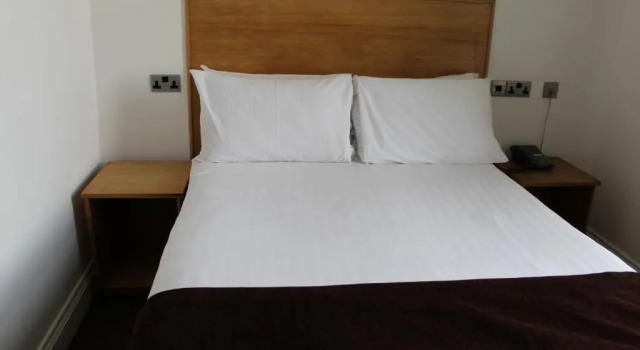 Двухместный номер Standard Four Saints Brig Y Don Hotel