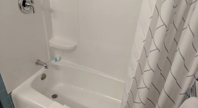 Четырёхместный номер Standard с видом на озеро Terrace Bay Hotel - Lakefront