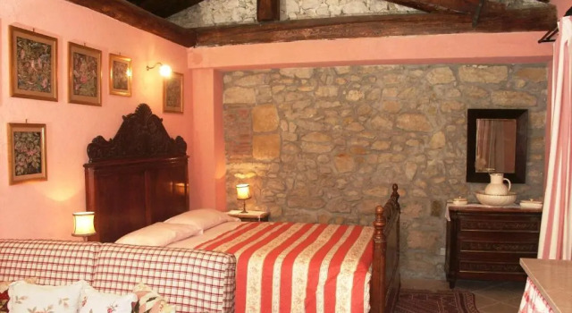 La Traversina, Book Hotel Hoteller i Stazzano med pool, Swimmingpool
