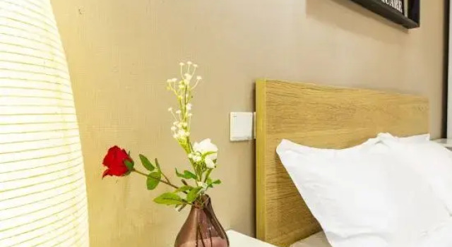 Xiaoqis Homestay, Забронировать Отель Яньта 
