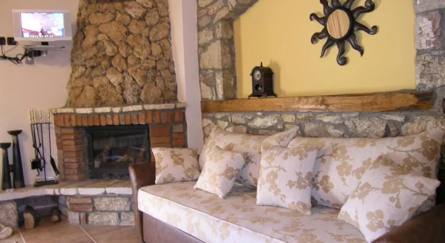 Номер Comfort Aiolides Hotel