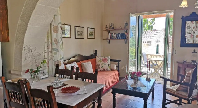 Вилла Standard Helianthos Villas