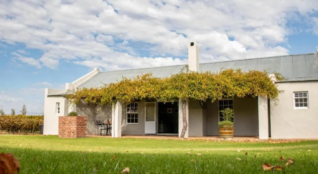 Семейный люкс Saronsberg Vineyard Cottages