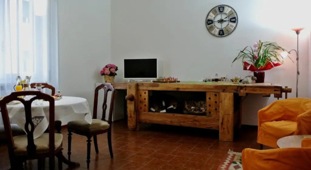 B&B Lori, Prenota Bed & breakfast Hotel a Como con parcheggio, Parcheggio