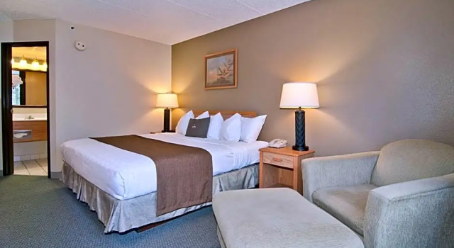 Номер Standard Boarders Inn & Suites by Cobblestone Hotels - Faribault