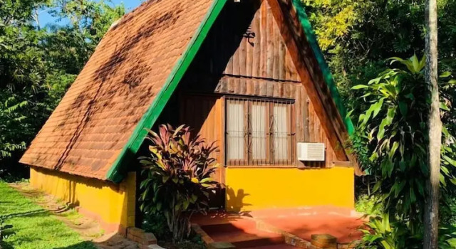 Бунгало Comfort Hotel Suizo