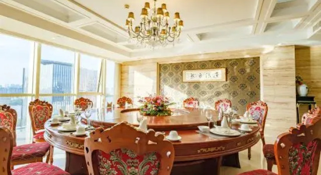 Shenyang Shouyao Hotel (Shengjing Grand Outlets, Olympic Sports Center Metro Station Branch), Book Hotel Hotels in Liaoning with Parking, Parking