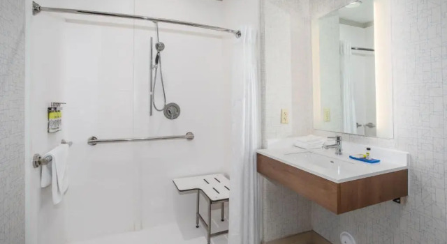 Номер Standard Holiday Inn Express & Suites Phoenix Glendale Dist by IHG