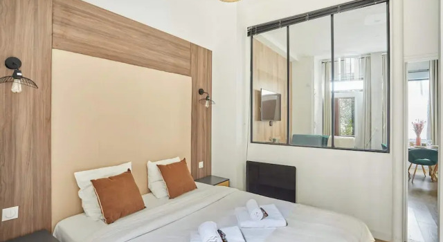 Superb Apartment Le Marais, Забронировать Апартаменты/квартира Отели Парижа с парковкой, рядом с Galerie de Minéralogie et de Géologie, Парковка