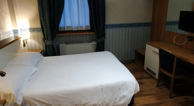 Standard- dobbelt værelse Hotel Aurora