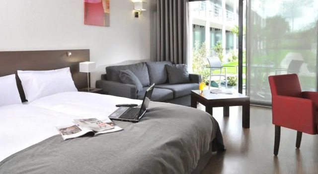 Hotel Eden Park Pau Est, avec Piscine, Book Hotel Pau 