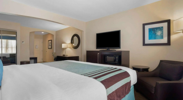 Links Bos Landen Hotel & Spa of Pella, Trademark by Wyndham, Reserva ahora Resort Hoteles resort en Iowa, Resort