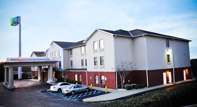 Comfort Inn & Suites Fultondale Gardendale I-65, Reserva ahora Hotel Gardendale Alabama