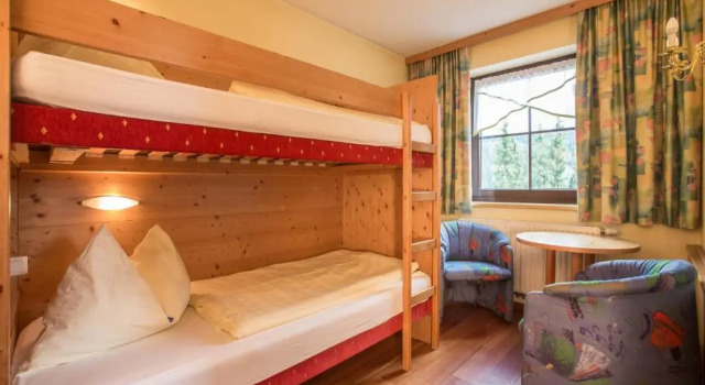 Bliems Familienhotel, Rezerwuj Hotel Haus im Enstal Liezen