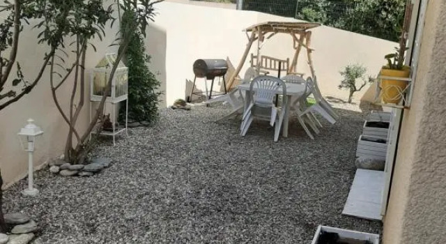 T2 Nath, Varaa Huoneisto Bastia 