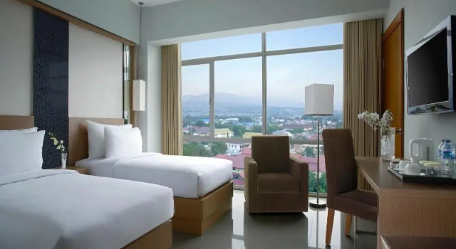 Одноместный номер Standard Hotel Santika Palu