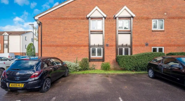 Crawley Pet Friendly 1-Bedroom Apartment, Забронировать Апартаменты/квартира Апартаменты Исторического графства Суссекса, Апартаменты/квартира