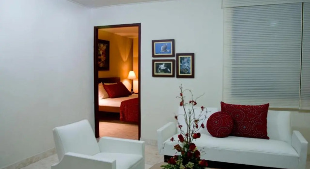 Полулюкс Hotel San Carlos