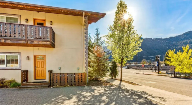 Коттедж Luxury Condo in Leavenworth - Walk to Everything
