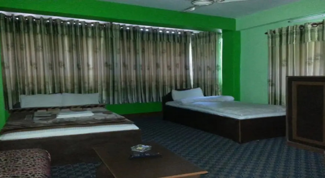 Номер Deluxe MeroStay 122 Natraj Restaurant &Bar