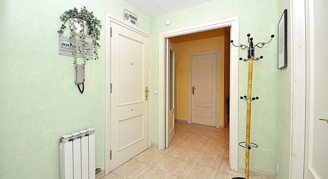 Apartment Llaverias-Calafats 171