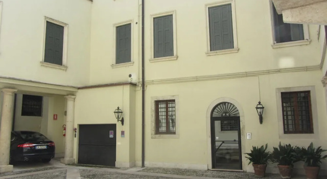 Levante Luxury Home
