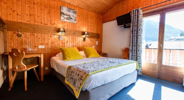 Двухместный номер Standard с балконом Hotel Les Bruyères