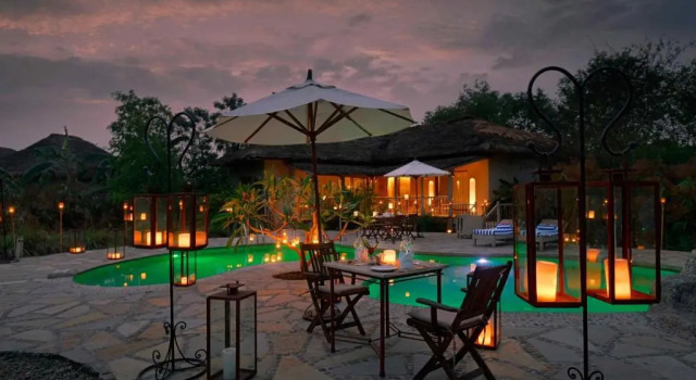 Люкс Barahi Jungle Lodge