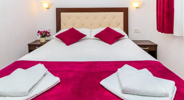 Апартаменты Aqua Breeze Apartments