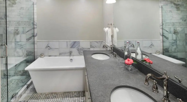 Номер Executive Calderwood Inn